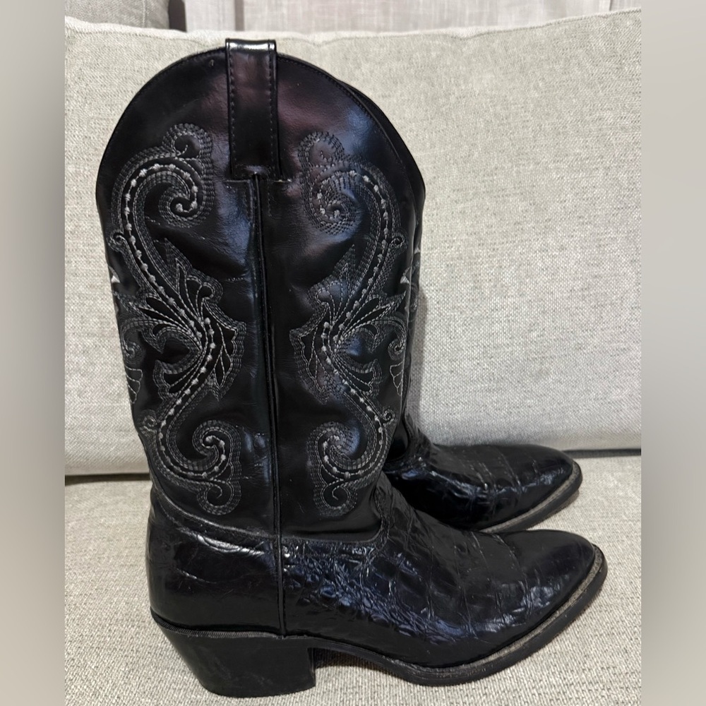 Calexico Black Embroidered Western Boots - image 2